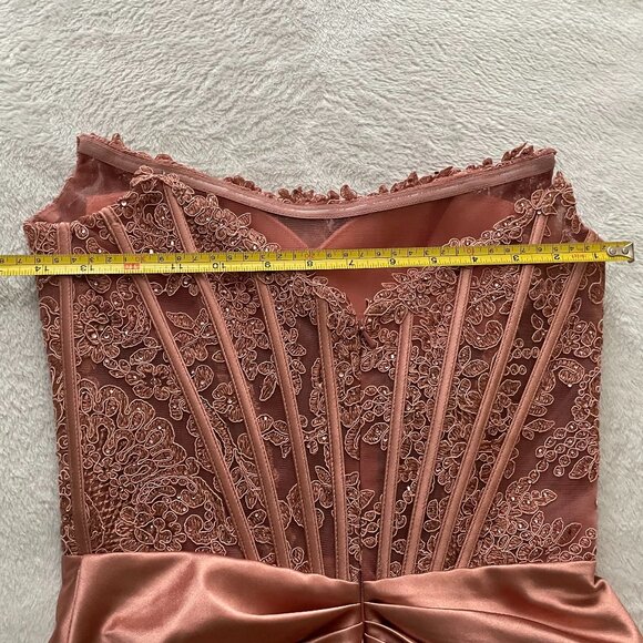 Sherri Hill, Homecoming, Lace Satin Dress in Rose Gold, FITS More Like a Size 0! - Picture 11 of 16
